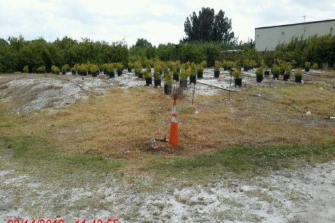 Terreno en venta en Davie, Florida № 1188768 - foto 4