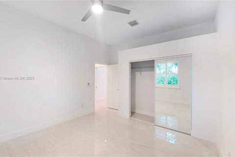 Villa ou maison à vendre à Wellington, Floride: 6 chambres, 290.41 m2 № 809968 - photo 18