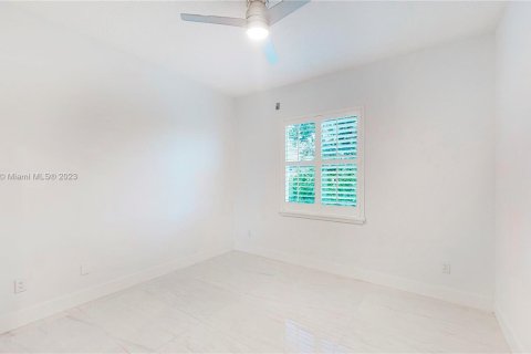Casa en venta en Wellington, Florida, 6 dormitorios, 290.41 m2 № 809968 - foto 16