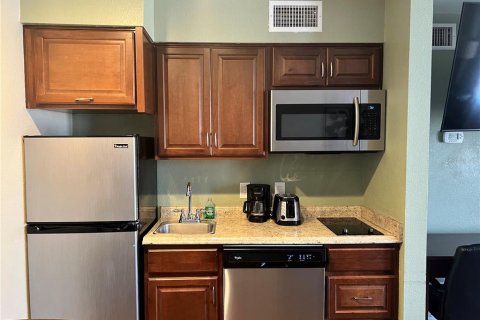 Condo in Kissimmee, Florida, 1 bedroom  № 1342466 - photo 4