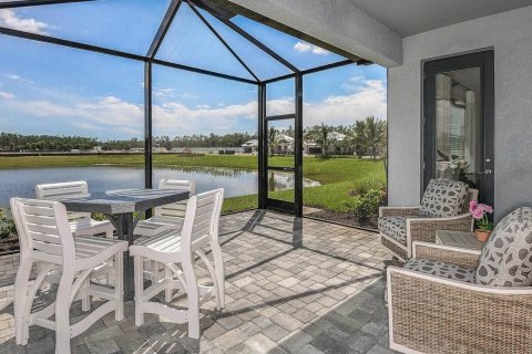 Villa ou maison à vendre à Sarasota, Floride: 3 chambres, 171 m2 № 174392 - photo 9
