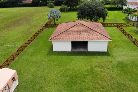 Propiedad comercial en venta en Homestead, Florida № 1387840 - foto 24