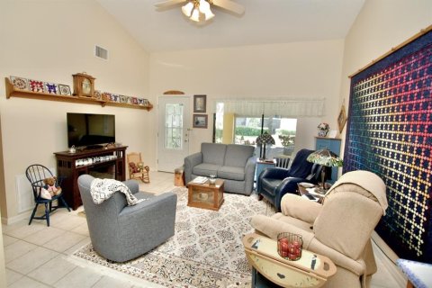 Casa en venta en New Port Richey, Florida, 2 dormitorios, 107.58 m2 № 1090701 - foto 9