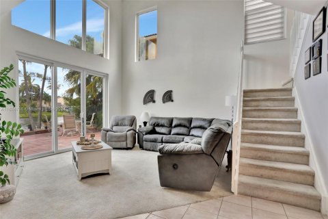 Casa en venta en Coral Springs, Florida, 4 dormitorios, 182.18 m2 № 1271500 - foto 21