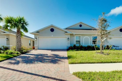 House in Port Charlotte, Florida 2 bedrooms, 139.63 sq.m. № 1421169 - photo 6