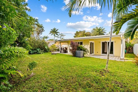 Casa en venta en Fort Lauderdale, Florida, 3 dormitorios, 156.82 m2 № 994118 - foto 2