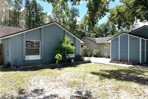 House in Tampa, Florida 3 bedrooms, 117.89 sq.m. № 1391242 - photo 5