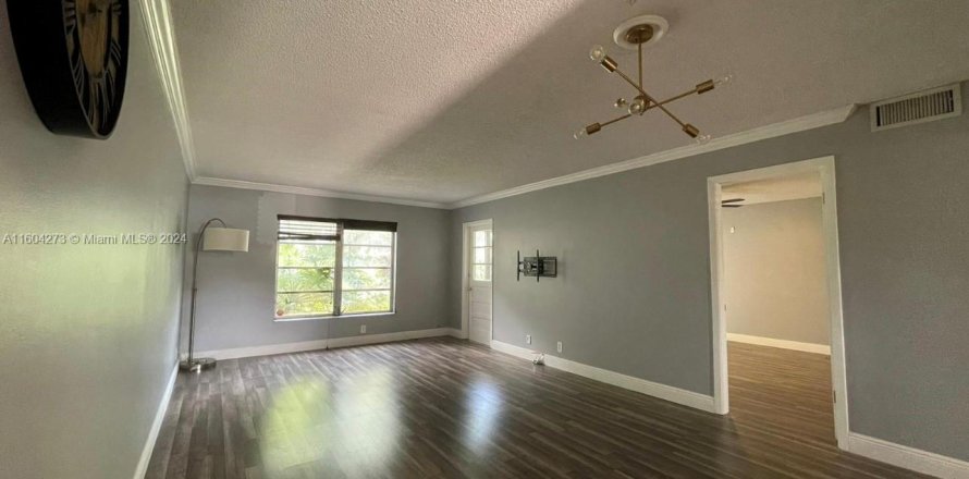 Condo à Davie, Floride, 1 chambre  № 1224321