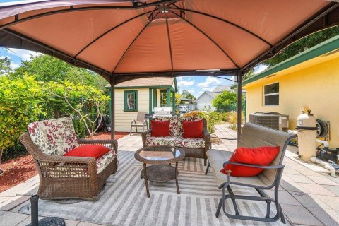 Casa en venta en Lake Worth, Florida, 3 dormitorios, 170.2 m2 № 1224514 - foto 6