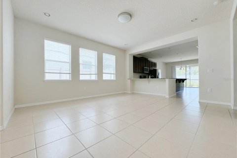 Casa en alquiler en Kissimmee, Florida, 3 dormitorios, 158.49 m2 № 1371643 - foto 10