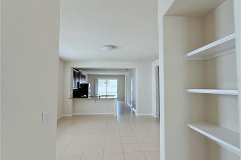 Casa en alquiler en Kissimmee, Florida, 3 dormitorios, 158.49 m2 № 1371643 - foto 9