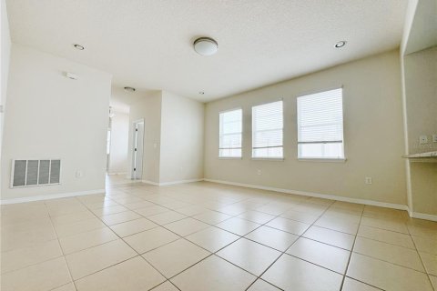 Casa en alquiler en Kissimmee, Florida, 3 dormitorios, 158.49 m2 № 1371643 - foto 11