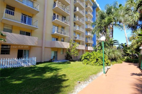 Condominio en venta en Miami, Florida, 1 dormitorio, 55.56 m2 № 1413954 - foto 28