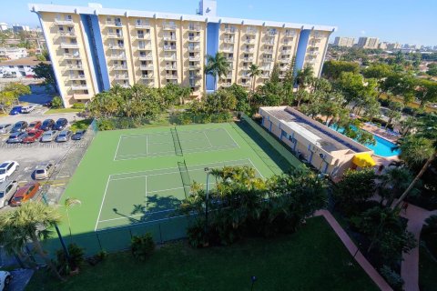 Condominio en venta en Miami, Florida, 1 dormitorio, 55.56 m2 № 1413954 - foto 24