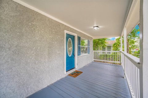 Villa ou maison à vendre à Tampa, Floride: 2 chambres, 79.62 m2 № 1390214 - photo 5