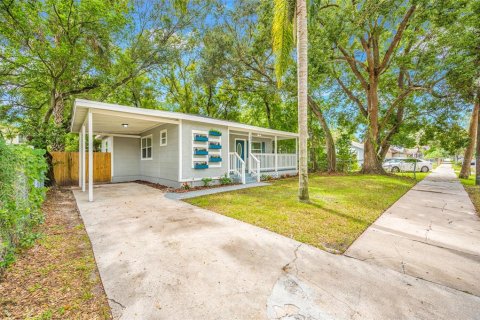 Villa ou maison à vendre à Tampa, Floride: 2 chambres, 79.62 m2 № 1390214 - photo 2