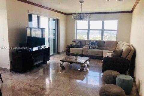 Copropriété à vendre à Aventura, Floride: 2 chambres, 120.77 m2 № 1328087 - photo 4