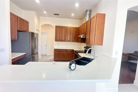 Casa en venta en Rockledge, Florida, 4 dormitorios, 211.26 m2 № 1375319 - foto 17