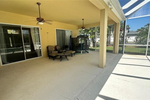 Casa en venta en Rockledge, Florida, 4 dormitorios, 211.26 m2 № 1375319 - foto 9