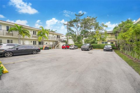 Immobilier commercial à vendre à Coral Gables, Floride № 976197 - photo 4