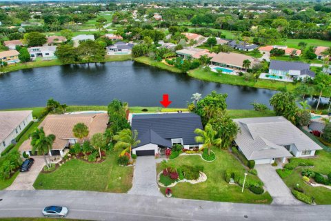 Villa ou maison à vendre à Delray Beach, Floride: 3 chambres, 256.6 m2 № 968444 - photo 1