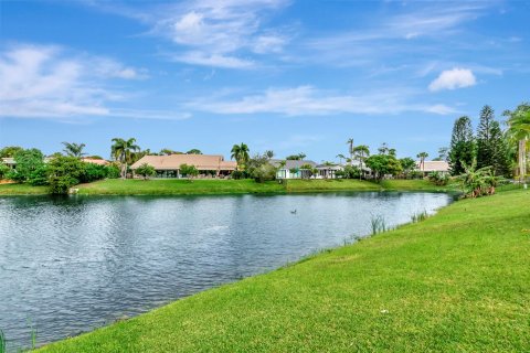 Villa ou maison à vendre à Delray Beach, Floride: 3 chambres, 256.6 m2 № 968444 - photo 23