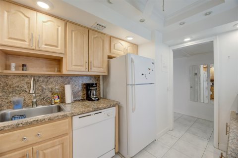 Copropriété à vendre à Pompano Beach, Floride: 2 chambres, 111.48 m2 № 936473 - photo 23