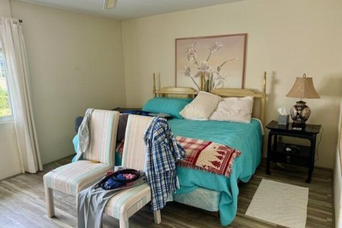 Condo in Jensen Beach, Florida, 2 bedrooms  № 1093332 - photo 9