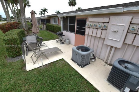 Condominio en venta en West Palm Beach, Florida, 1 dormitorio, 61.5 m2 № 1236052 - foto 14