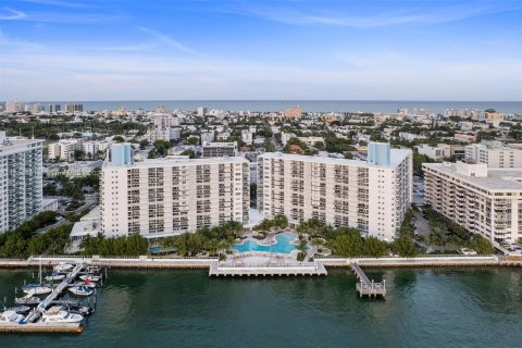 Copropriété à louer à Miami Beach, Floride: 1 chambre, 53.51 m2 № 1348448 - photo 29