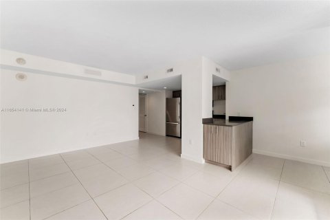 Copropriété à louer à Miami Beach, Floride: 1 chambre, 53.51 m2 № 1348448 - photo 6