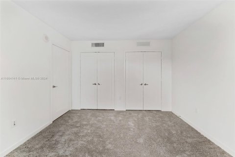 Copropriété à louer à Miami Beach, Floride: 1 chambre, 53.51 m2 № 1348448 - photo 24