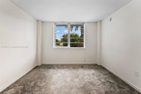 Condominio en alquiler en Miami Beach, Florida, 1 dormitorio, 53.51 m2 № 1348448 - foto 21