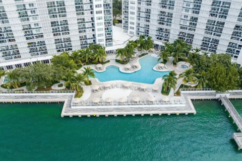 Condominio en alquiler en Miami Beach, Florida, 1 dormitorio, 53.51 m2 № 1348448 - foto 28