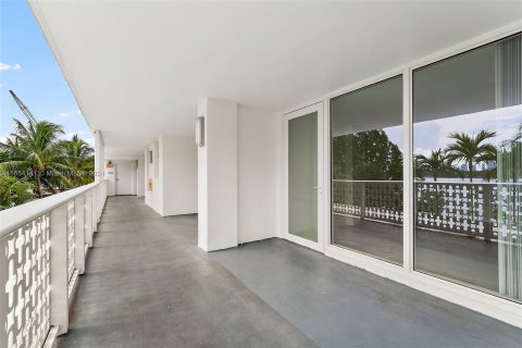 Copropriété à louer à Miami Beach, Floride: 1 chambre, 53.51 m2 № 1348448 - photo 12