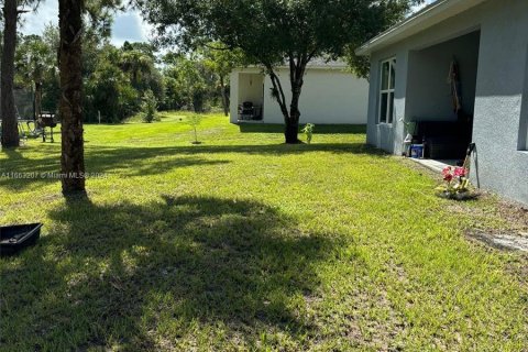 House in LaBelle, Florida 3 bedrooms № 1372676 - photo 18