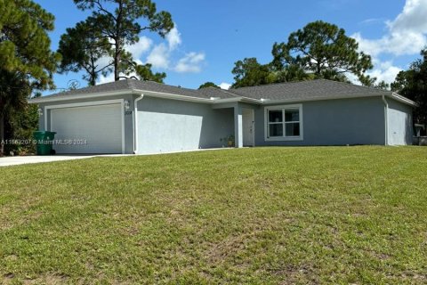 House in LaBelle, Florida 3 bedrooms № 1372676 - photo 21