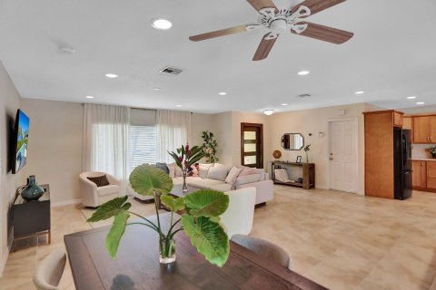 Casa en venta en Boynton Beach, Florida, 3 dormitorios, 149.02 m2 № 1100099 - foto 4