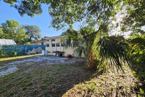 Villa ou maison à vendre à Fort Lauderdale, Floride: 4 chambres № 195005 - photo 24