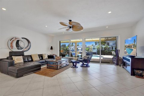 Villa ou maison à vendre à Fort Lauderdale, Floride: 4 chambres, 239.22 m2 № 1209751 - photo 17