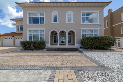 Villa ou maison à vendre à Ormond Beach, Floride: 8 chambres, 845.41 m2 № 1349742 - photo 4