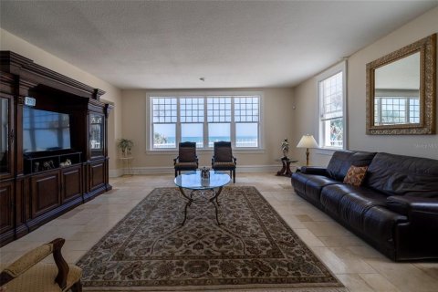 Villa ou maison à vendre à Ormond Beach, Floride: 8 chambres, 845.41 m2 № 1349742 - photo 20