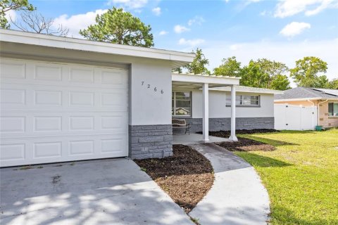 Villa ou maison à vendre à Spring Hill, Floride: 3 chambres, 106.28 m2 № 1349789 - photo 5