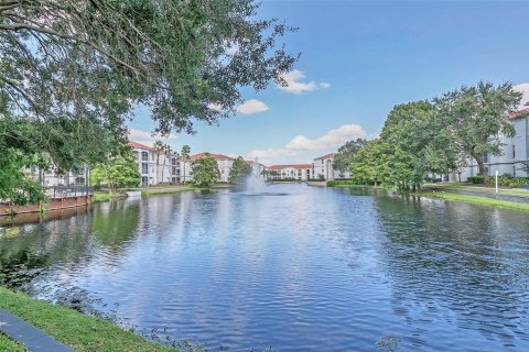 Copropriété à vendre à Orlando, Floride: 2 chambres, 98.85 m2 № 1377896 - photo 19