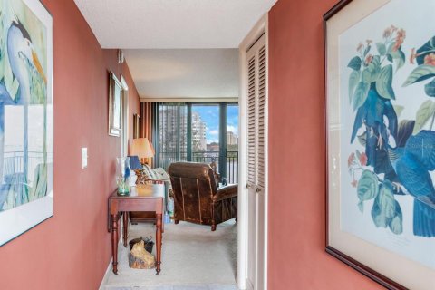 Condo in Tampa, Florida, 2 bedrooms  № 1436603 - photo 5