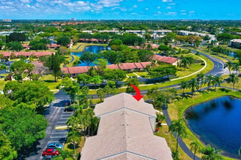 Condo in West Palm Beach, Florida, 2 bedrooms  № 1121214 - photo 14