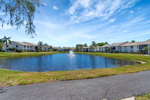 Condo in West Palm Beach, Florida, 2 bedrooms  № 1121214 - photo 24