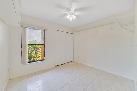 Townhouse in Kissimmee, Florida 2 bedrooms, 87.14 sq.m. № 1361277 - photo 20