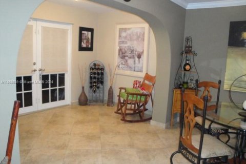 Touwnhouse à vendre à Miami, Floride: 3 chambres, 166.67 m2 № 1360649 - photo 26