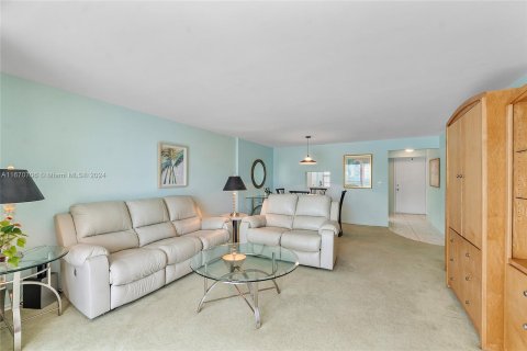 Copropriété à vendre à Dania Beach, Floride: 2 chambres, 110.55 m2 № 1389940 - photo 12